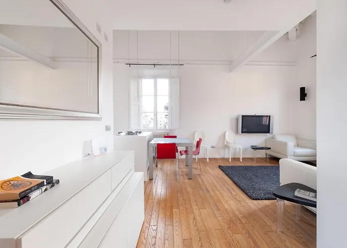 Duomo Loft - Hosted By Sweetstay Апартаменты *